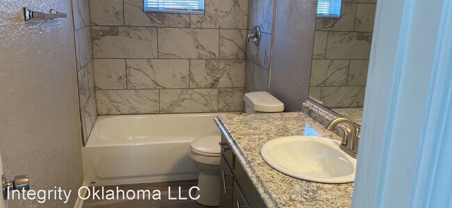 Foto del edificio - 2 br, 1 bath House - 2129 SW 47th St.