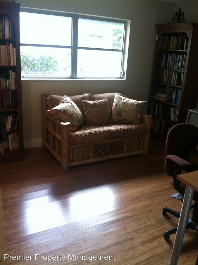 Foto del edificio - 3 br, 2 bath House - 684 Pompano Drive