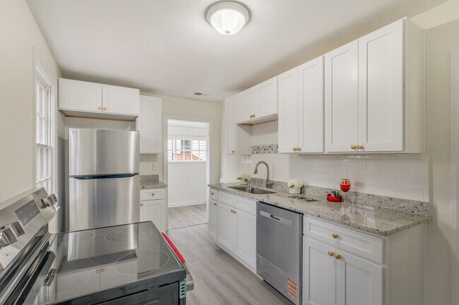 Foto del edificio - 107 S Estate Dr