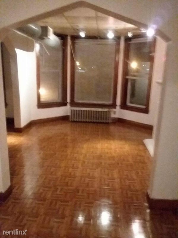 Foto principal - 3900 W Flournoy St