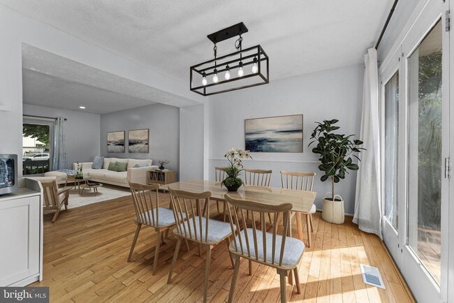 Building Photo - 8561 Skipjack Pl