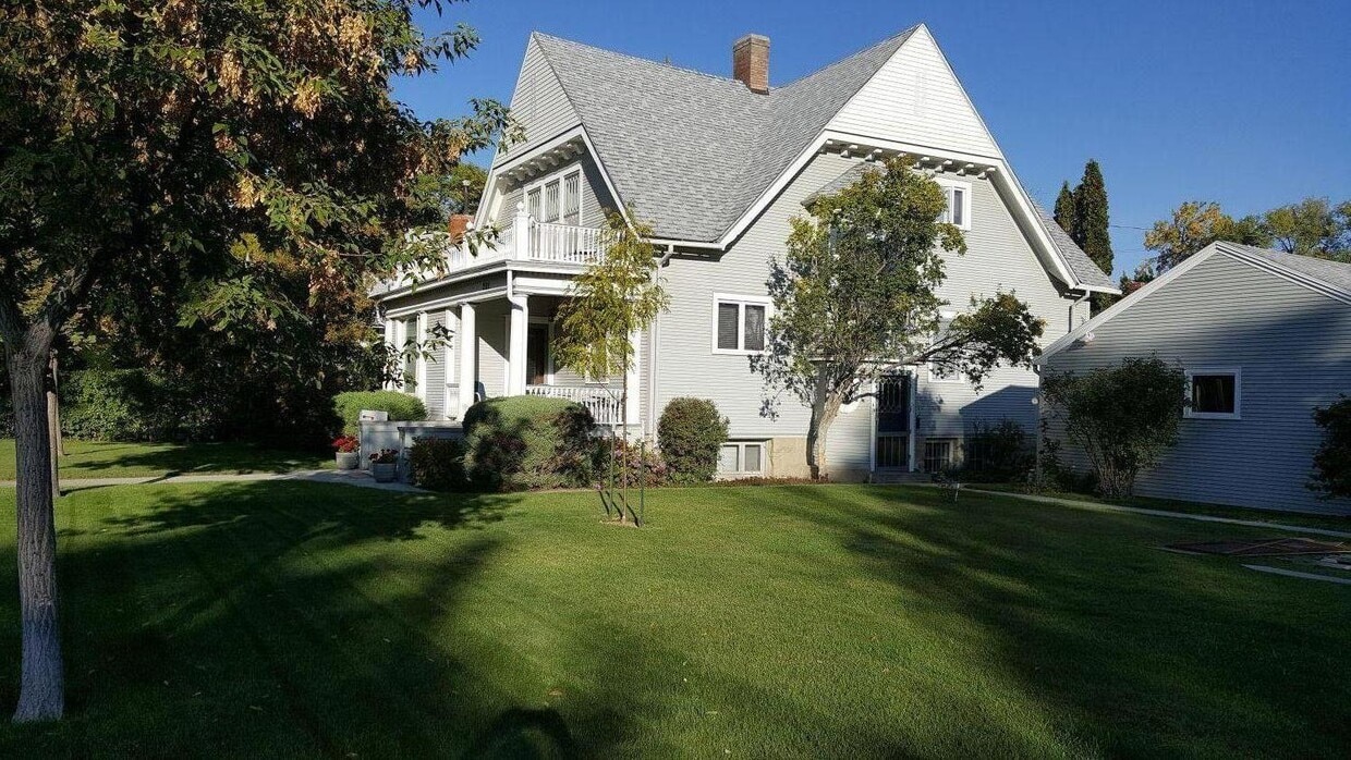 Primary Photo - 205 Wyoming Ave