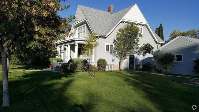 Building Photo - 205 Wyoming Ave