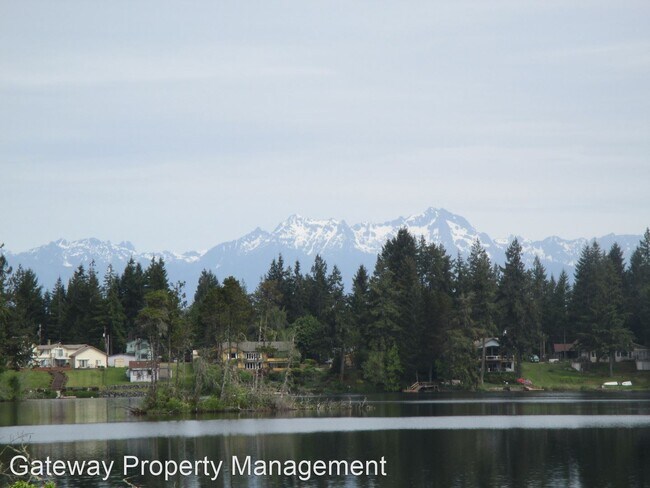 Foto del edificio - 1 br, 1 bath House - 250 E Island Lake Drive