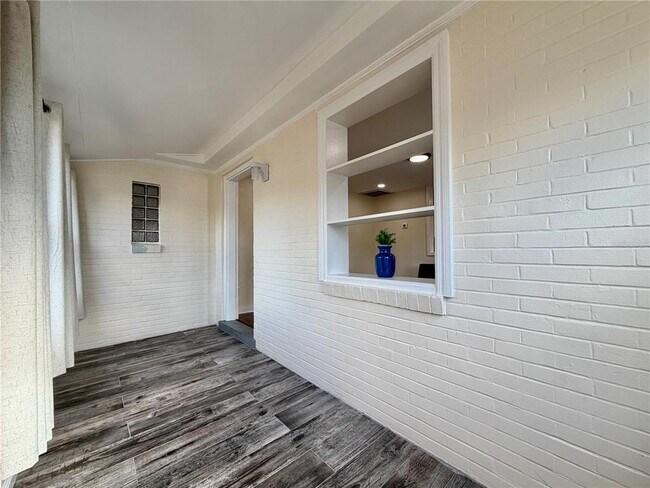 Foto del edificio - 3494 6th Ave N