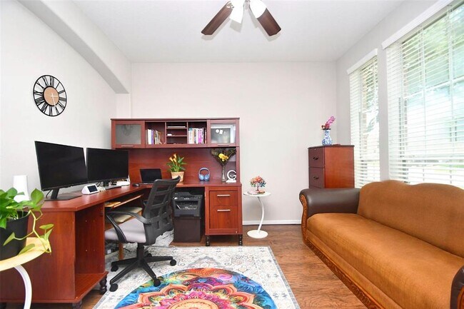 Foto del edificio - 6027 Opal Crest Ln