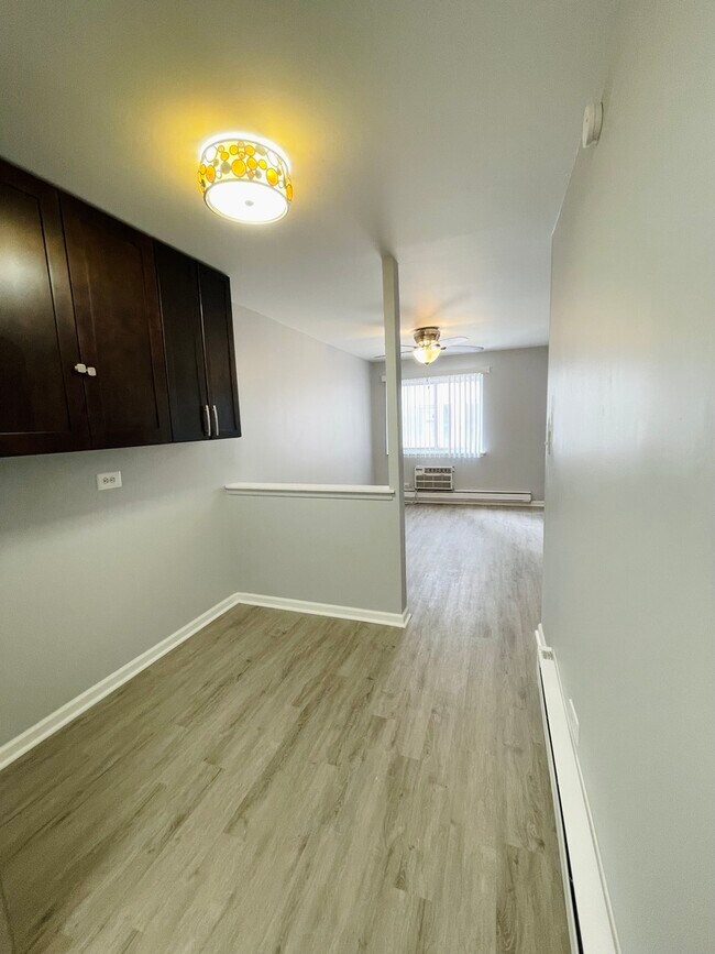 Foto del edificio - 2772 E 75th St