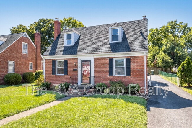 Building Photo - 2415 Dumbarton Rd