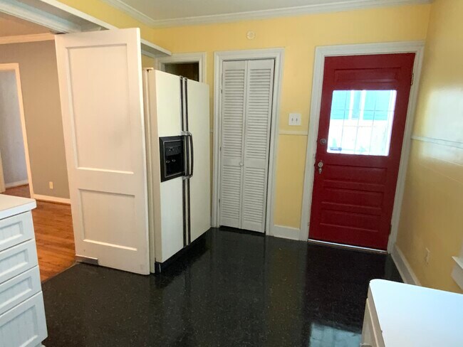 Foto del edificio - 1706 Ridgewood St