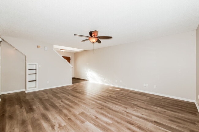 Building Photo - 13323 N Brick Chapel Dr