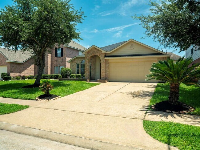 Building Photo - 2414 Alcove Foster Ct
