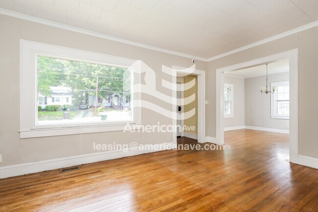Foto del edificio - 813 Grace Ave