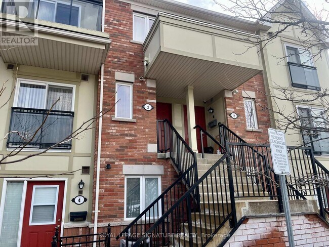 Building Photo - 150 Chancery Rd