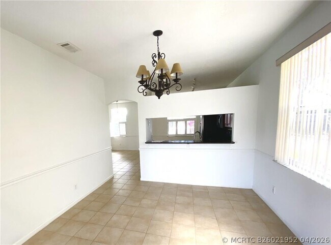 Foto del edificio - 11135 NW 46th Dr
