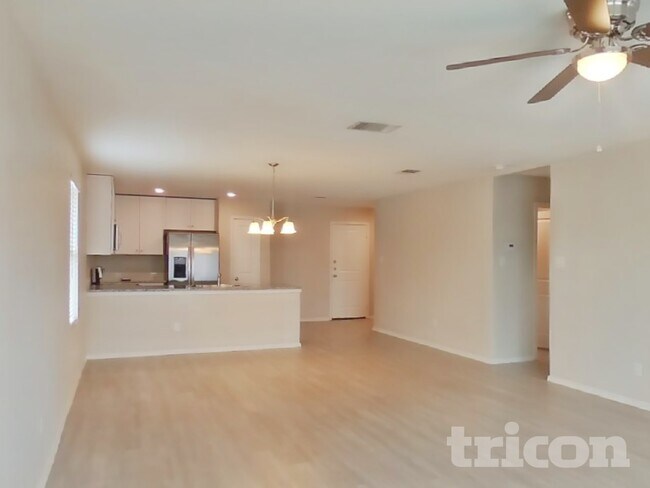 Building Photo - 5602 Mountain Point
