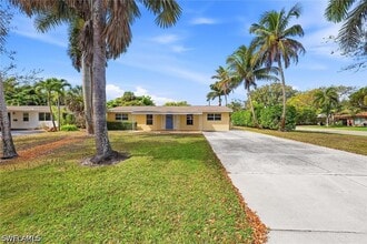 Building Photo - 1377 11th Ct N
