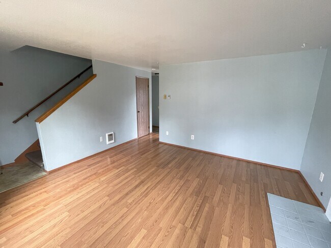 Sala de estar - 10 107th St SE