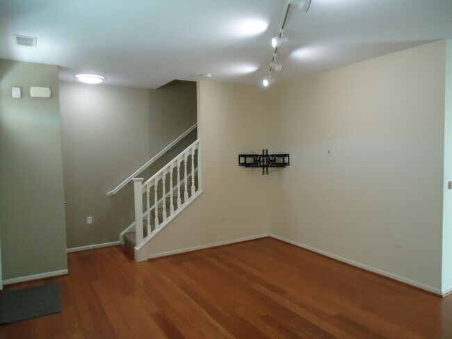 Foto del edificio - KINGS POINTE AT WESTERN BRANCH