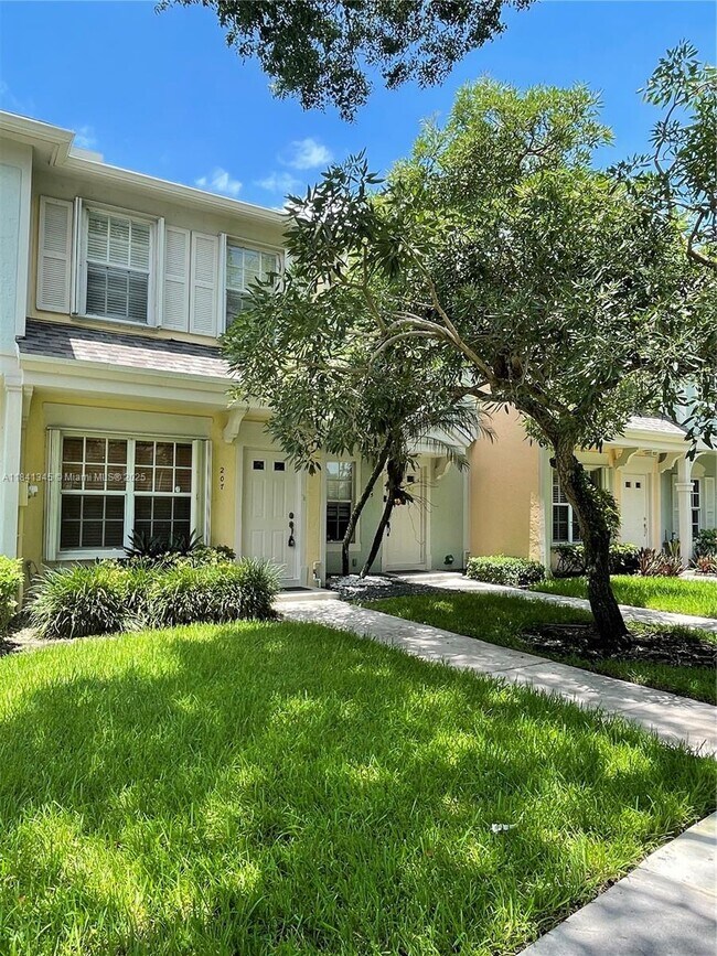 Foto del edificio - 207 Mallory Ct