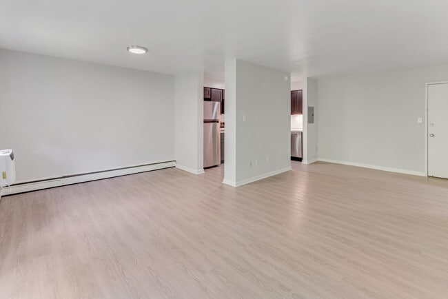 Building Photo - Glencroft Club Apartments