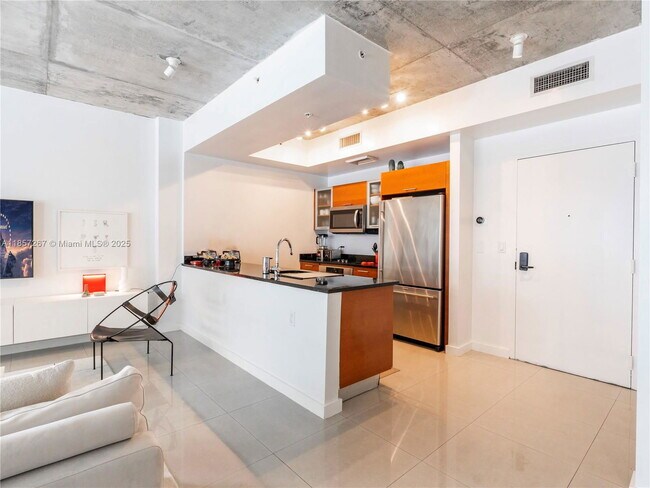 Foto del edificio - 3449 NE 1st Ave
