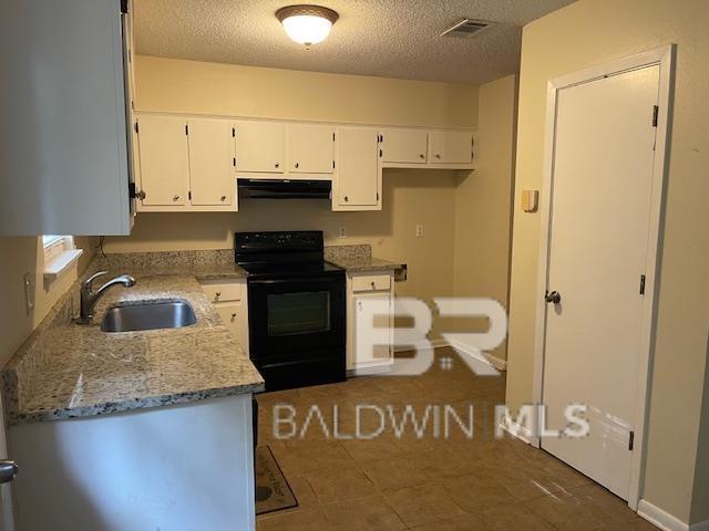 Foto del edificio - 83 Mayfair Ln