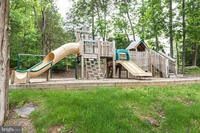 Building Photo - 53 Aspen Way