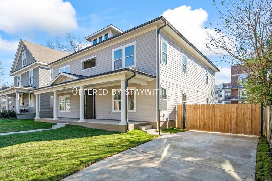 Photo - 1571 Court Ave-101