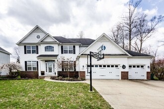 Building Photo - 8240 Talbot Cir