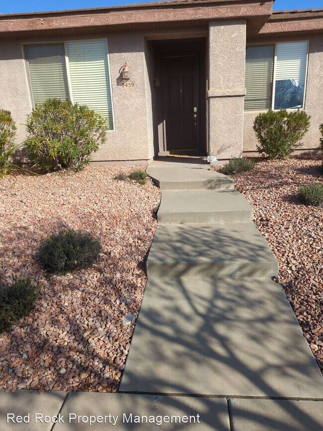 Building Photo - 3 br, 2 bath House - 3459 E Sweetwater Spr...