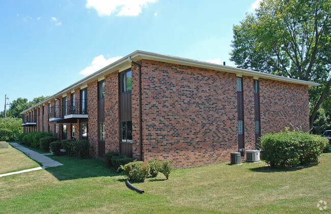 Foto del edificio - Windsong Court Apartments