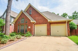 Building Photo - 46 Grants Lake Cir