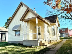 Building Photo - 1816 Chase St