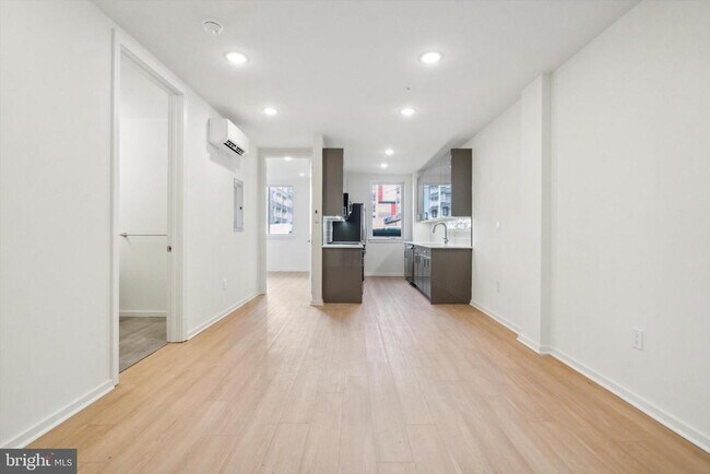 Foto del edificio - 225 N 12th St