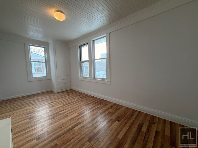 Building Photo - WEST 11 STREET