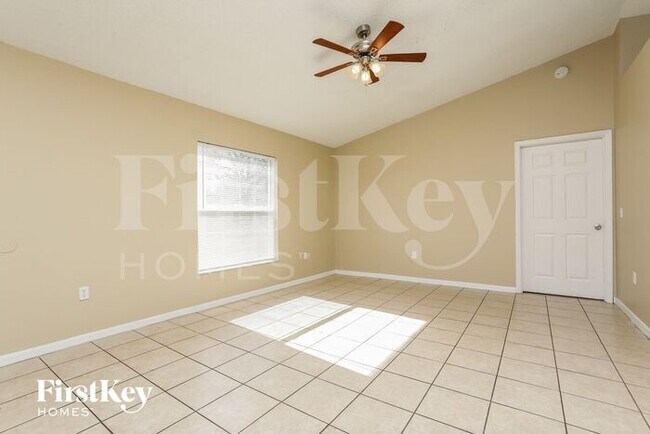 Building Photo - 7448 Little Pond Ct