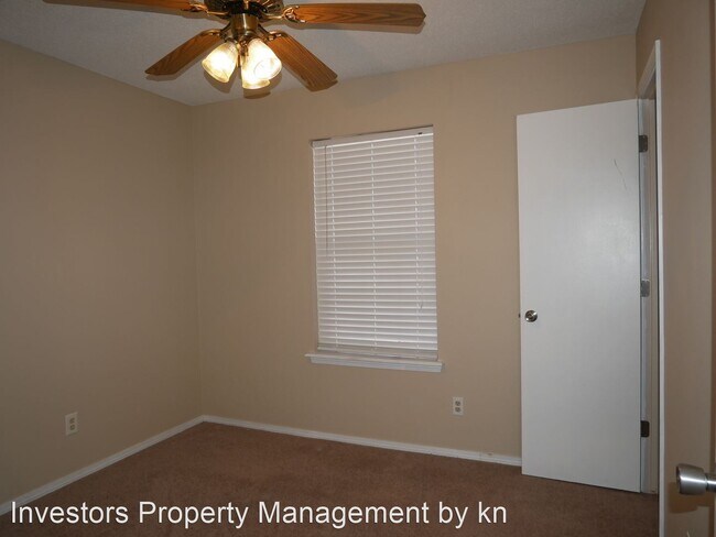 Foto del edificio - 3 br, 1 bath House - 501 Sandstone Dr