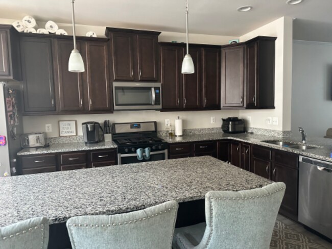 Foto del edificio - 3011 Osprey Way N