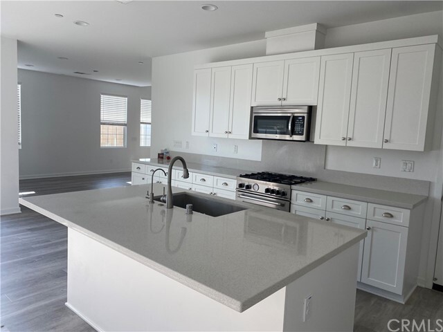 Building Photo - 949 Aurora Ln