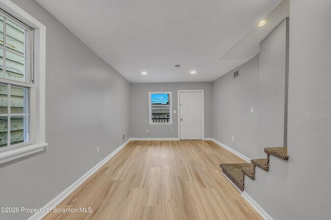 Foto del edificio - 1009 W Lackawanna Ave