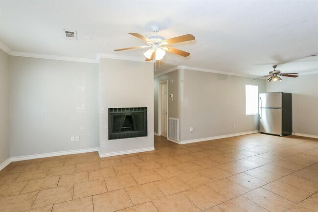 Foto del edificio - 2714 Sweetgum St