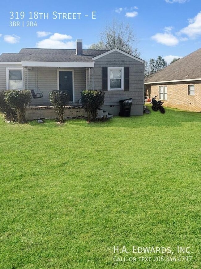 Foto del edificio - 319 18th St