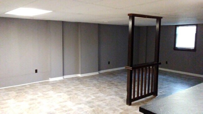 Foto del edificio - 1885 Janet Ln