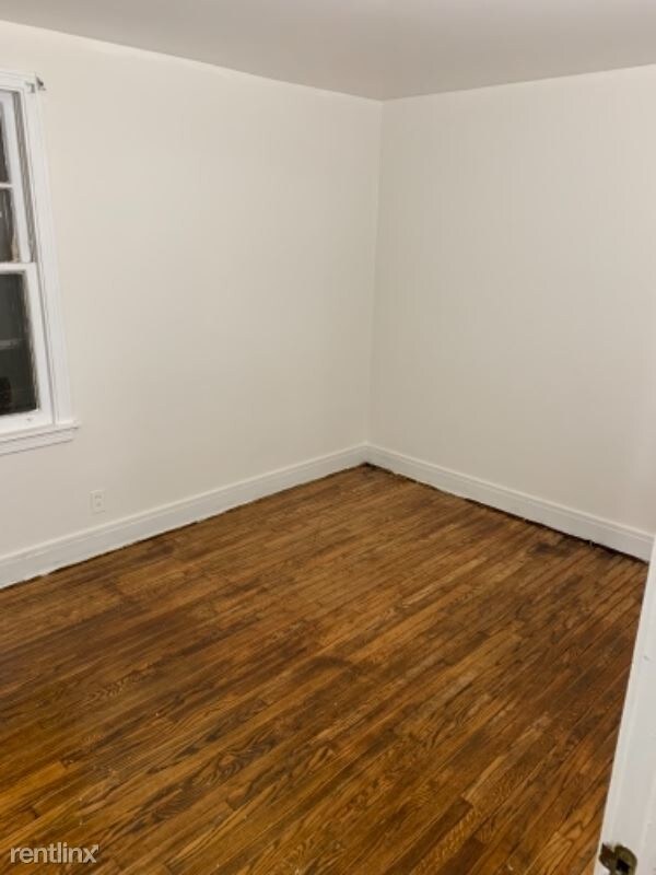 Building Photo - 3 br, 1 bath House - 208 Texas St