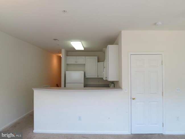 Building Photo - 27 Turtle Ct