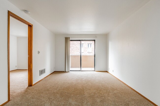 Interior Photo - Park Royal Apartments