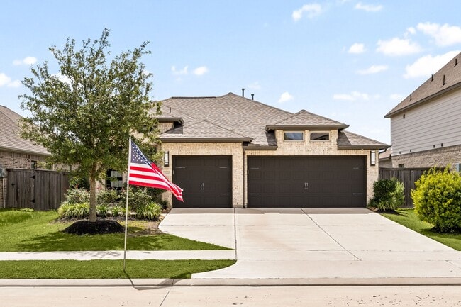 Building Photo - 2122 Germander Ln