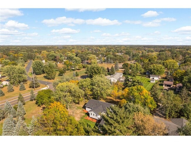 Building Photo - 15240 Kangaroo St NW