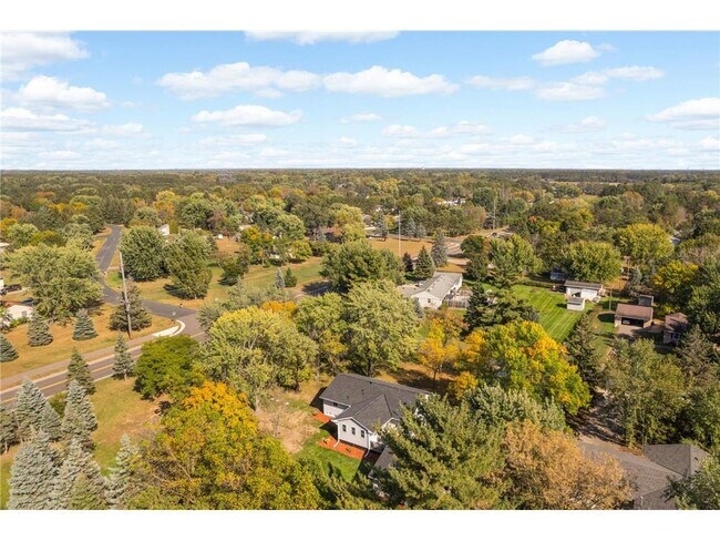 Foto del edificio - 15240 Kangaroo St NW