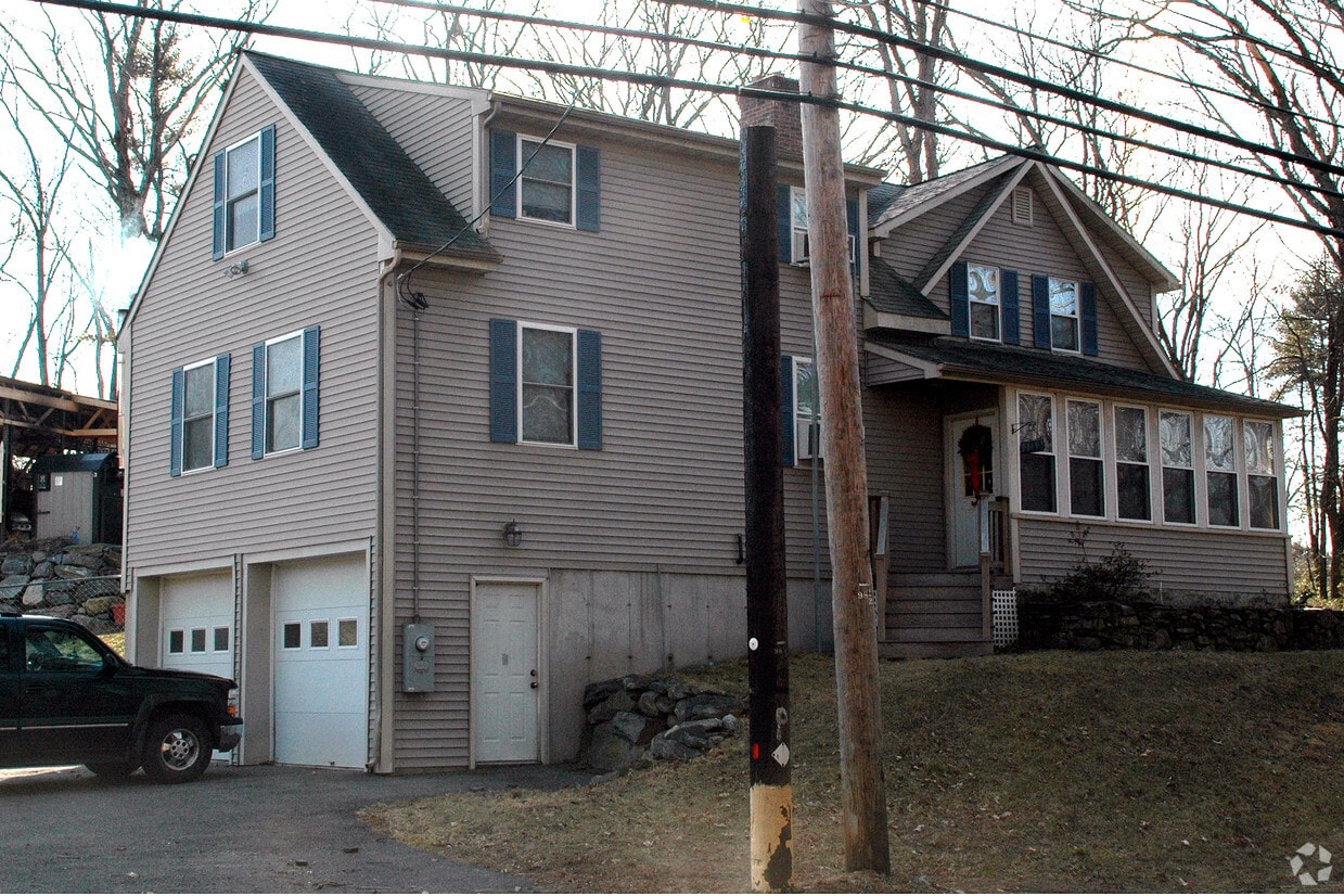 1102 Massachusetts Ave, Boxborough, MA 01719 Apartments in Boxborough